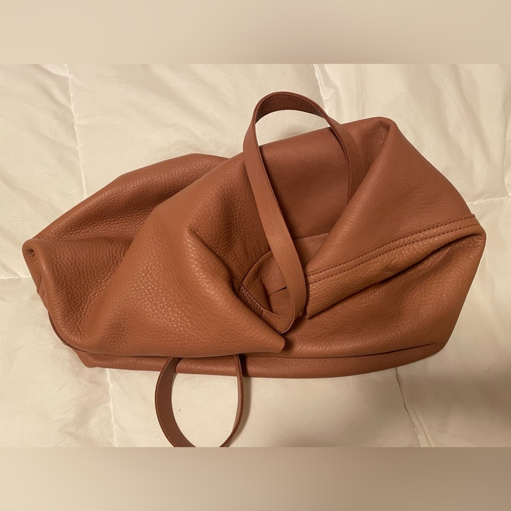 Madewell Transport Tote in Light Brown Puddle-y Leather